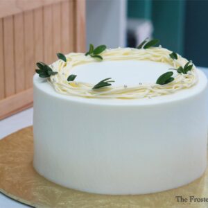 Rustic Wreath (Fresh Cream Cake)