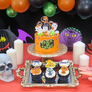 Halloween Bundle (Cake + Cupcakes)
