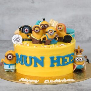 Despicable Me Minion Inspired Cake