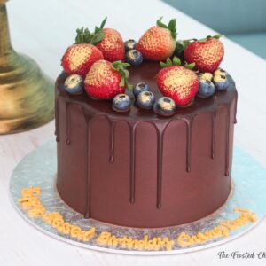Dark Chocolate & Gold Berries Cake